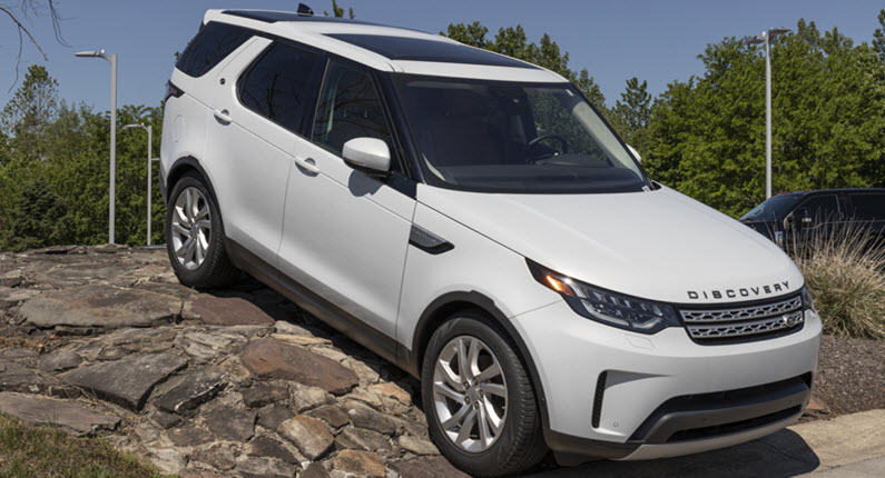 White Land Rover Discovery Car