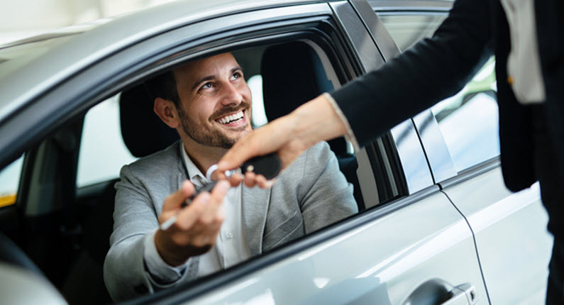 Factors to Keep in Mind While Buying a Luxury Car From Certified Mechanics in Powell